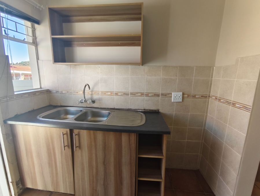 To Let 2 Bedroom Property for Rent in Langenhovenpark Free State